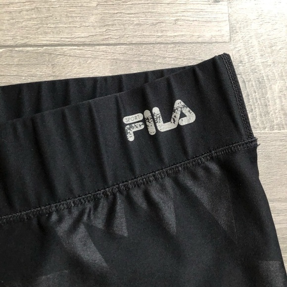 Fila Sport Black Matte Star Burst Capri Leggings L - Picture 4 of 7